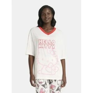 NWT Hello Kitty Football Tee Women’s Size Medium 8/10 Cozy and Comfortable